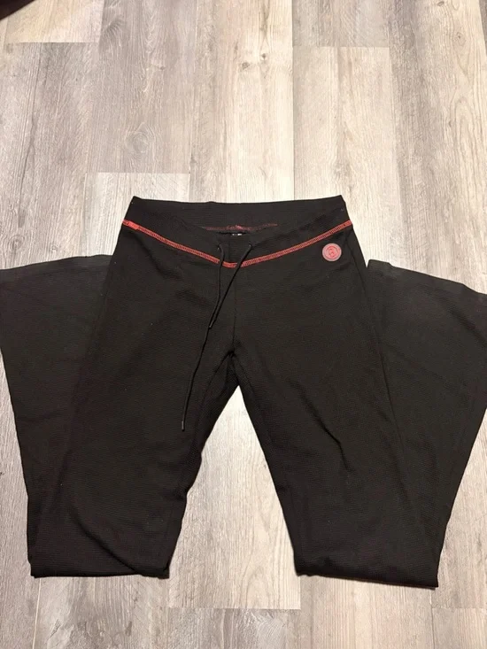 Black & Red Body By Raven Waffle Knitt Set - Picture 5 of 6